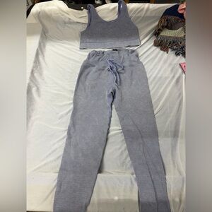 Victoria’s Secret PINK light blue seamless activewear set